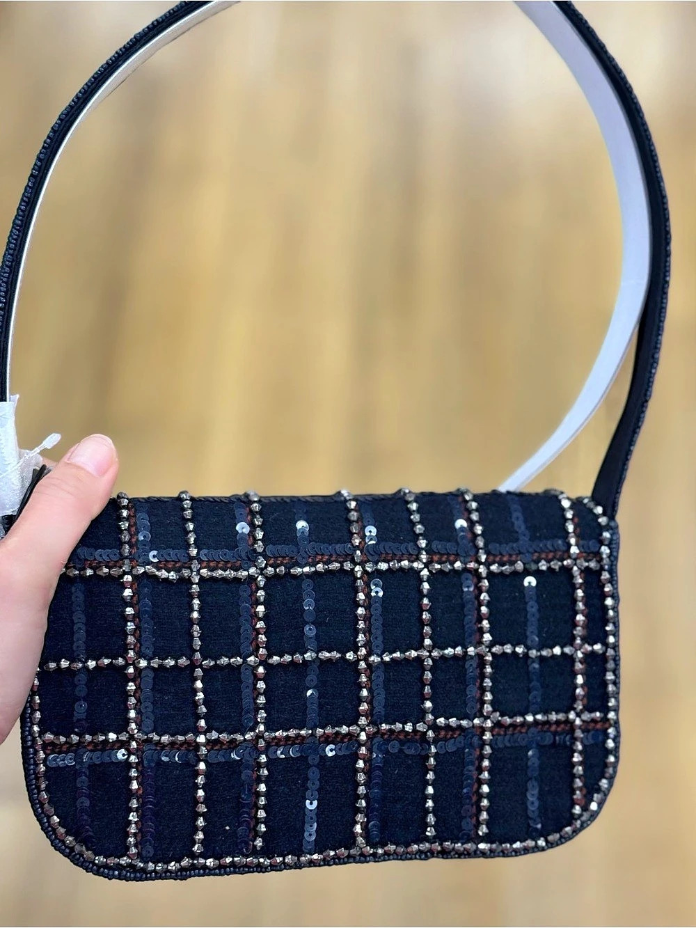 Beaded Plaid Shoulder Bag in Black & Red NWT - Picture 3 of 3